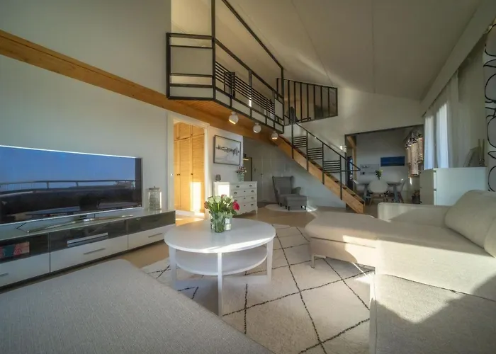 Arctic Penthouse